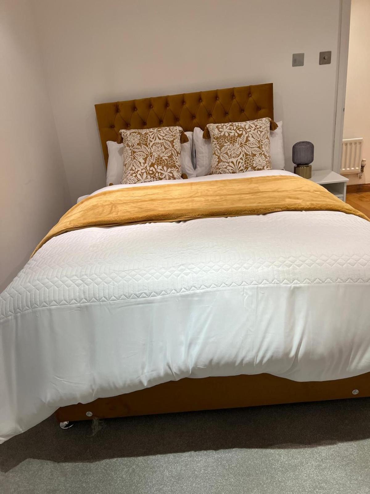 Appartamento Luxurious 2 Bedroom Flat Britannia Village *