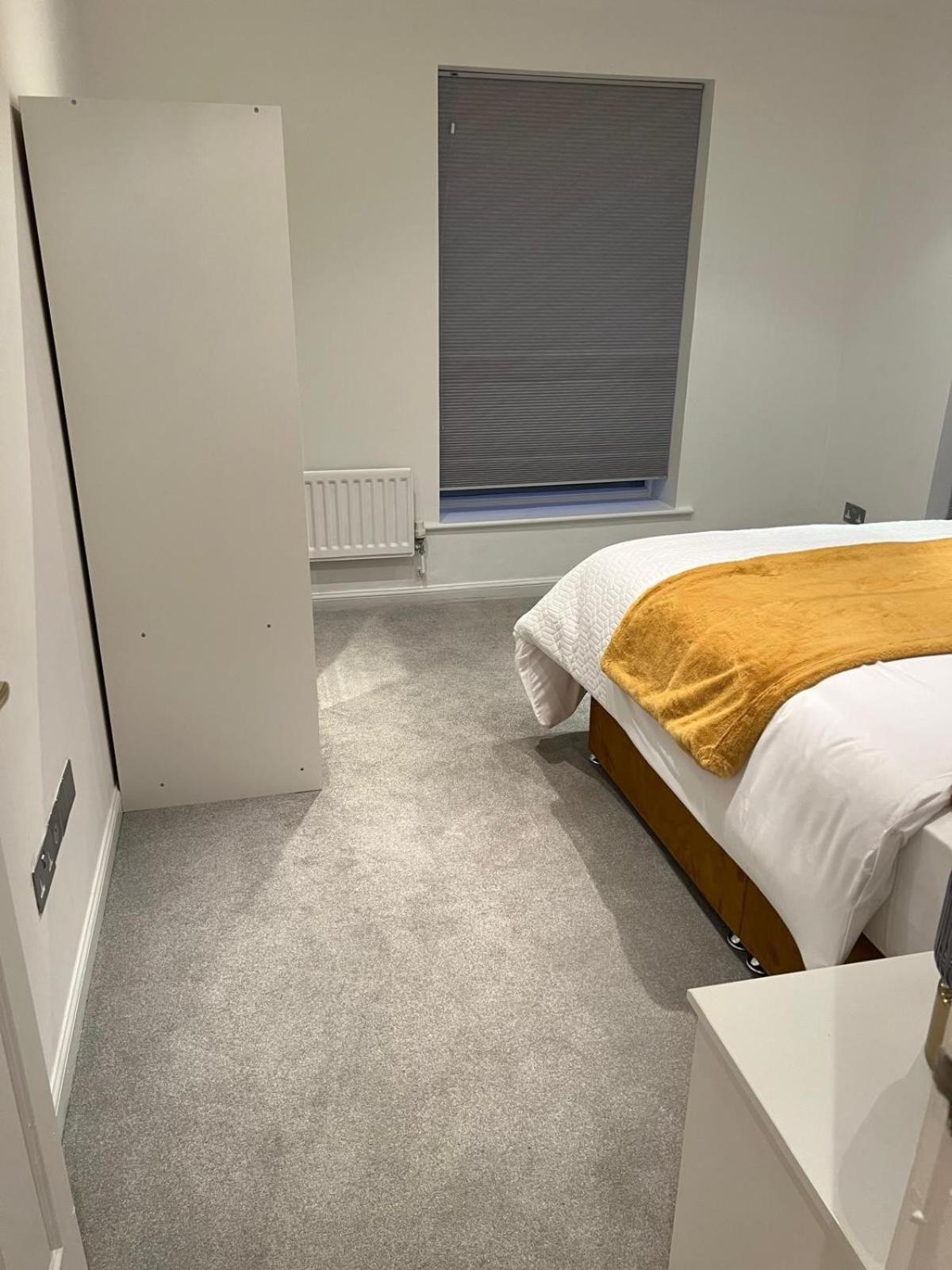 Luxurious 2 Bedroom Flat Britannia Village Appartamento Londra
